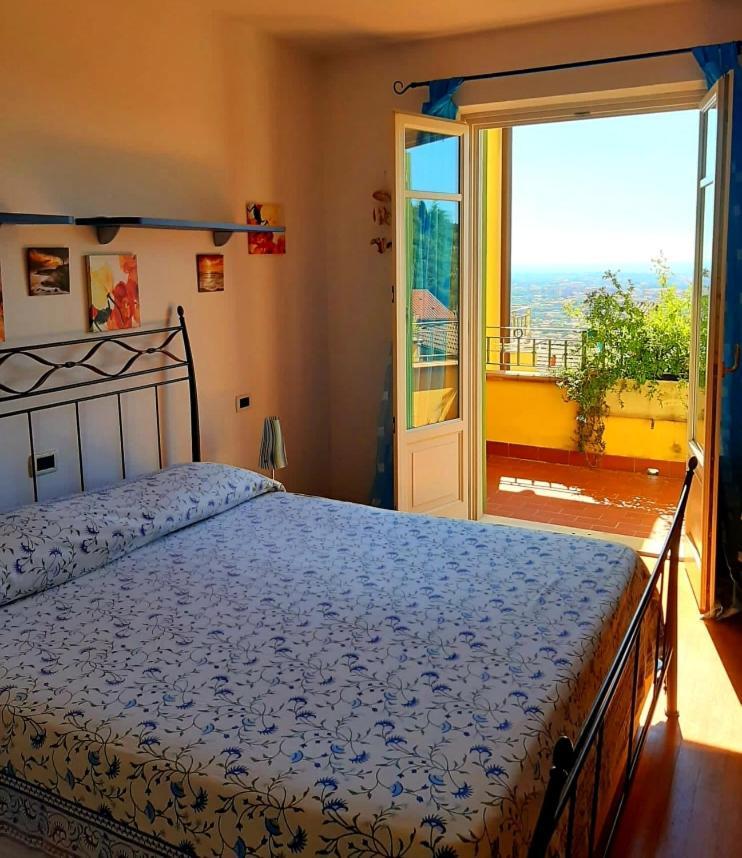 Casa Marta Bed & Breakfast มาสซา ภายนอก รูปภาพ